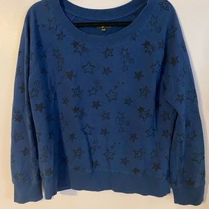 My favourite crewneck for the longest time size medium blue graphic stars